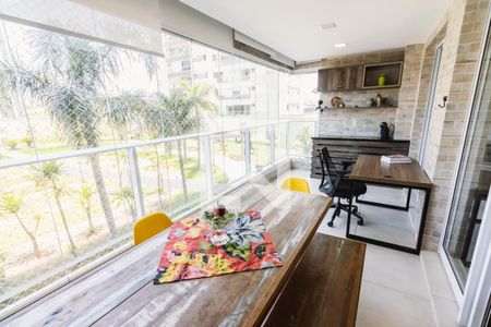 Varanda de apartamento para alugar com 3 quartos, 96m² em Vila Anastácio, São Paulo