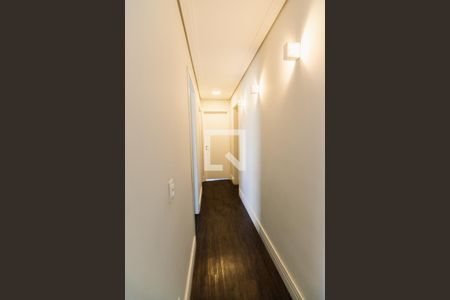 Corredor de apartamento para alugar com 3 quartos, 96m² em Vila Anastácio, São Paulo