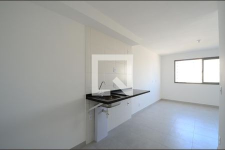 Sala/Cozinha de kitnet/studio à venda com 1 quarto, 24m² em Vila Clementino, São Paulo