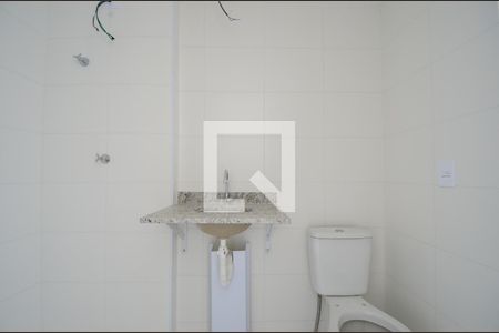 Banheiro de kitnet/studio à venda com 1 quarto, 24m² em Vila Clementino, São Paulo