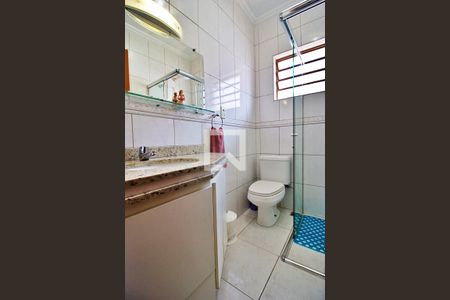 Casa para alugar com 143m², 3 quartos e 2 vagas Casa para alugar com 143m², 3 quartos e 2 vagasBanheiro