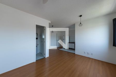 Sala  de kitnet/studio para alugar com 1 quarto, 32m² em Vila Graciosa, São Paulo