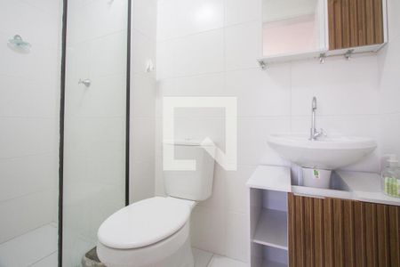 Banheiro de apartamento para alugar com 1 quarto, 27m² em Jardim Caravelas, São Paulo