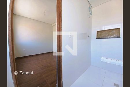 Apartamento à venda com 2 quartos, 60m² em Lagoinha, Belo Horizonte