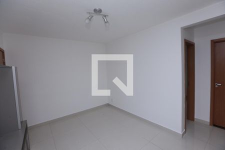 Sala de apartamento para alugar com 2 quartos, 50m² em California, Contagem