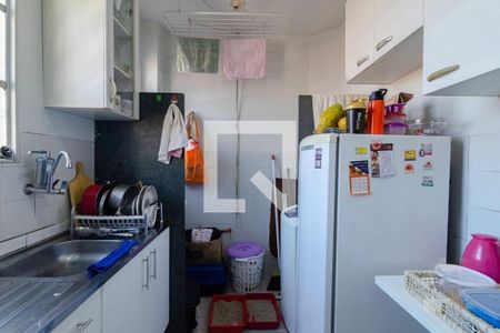 Apartamento à venda com 2 quartos, 43m² em Caiçara-adelaide, Belo Horizonte