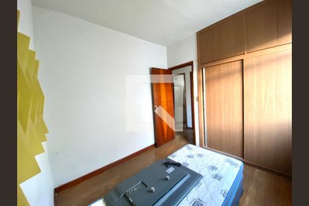 Apartamento à venda com 2 quartos, 53m² em João Pinheiro, Belo Horizonte