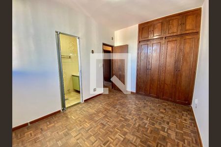 Apartamento à venda com 5 quartos, 182m² em Coração Eucarístico, Belo Horizonte