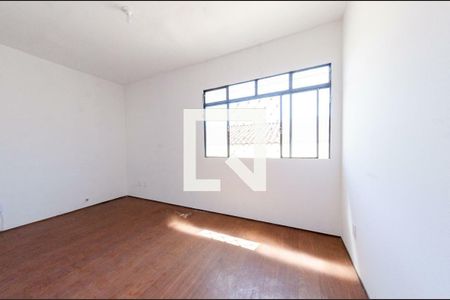 Apartamento à venda com 2 quartos, 50m² em João Pinheiro, Belo Horizonte