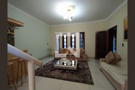 Casa à venda com 5 quartos, 314m² em Monsenhor Messias, Belo Horizonte