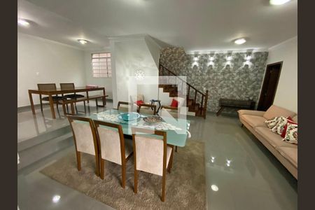 Casa à venda com 6 quartos, 300m² em Aparecida, Belo Horizonte