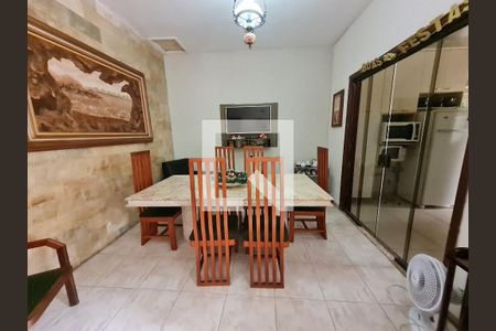 Casa para alugar com 9 quartos, 314m² em Calafate, Belo Horizonte