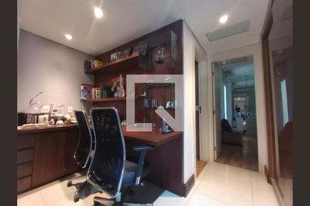 Apartamento para alugar com 165m², 2 quartos e 3 vagas