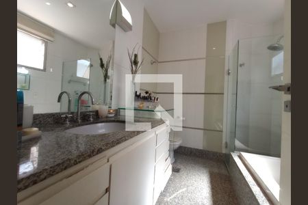 Apartamento para alugar com 165m², 2 quartos e 3 vagas