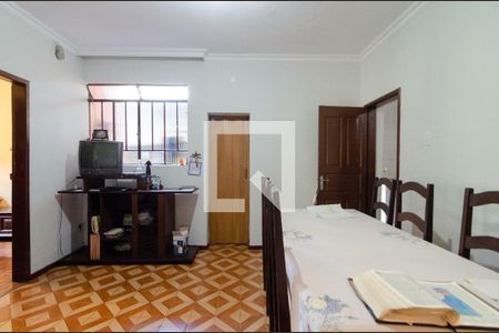 Casa à venda com 5 quartos, 400m² em Padre Eustáquio, Belo Horizonte