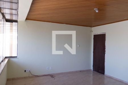 Sala 2 de casa à venda com 4 quartos, 155m² em João Pinheiro, Belo Horizonte