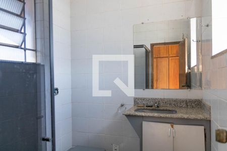 Banheiro da Suíte de casa para alugar com 4 quartos, 155m² em João Pinheiro, Belo Horizonte