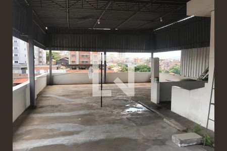 Casa para alugar com 3 quartos, 270m² em Carlos Prates, Belo Horizonte