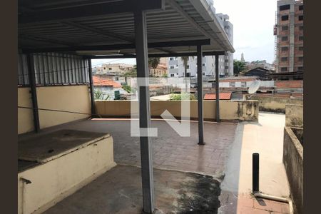 Casa para alugar com 3 quartos, 270m² em Carlos Prates, Belo Horizonte