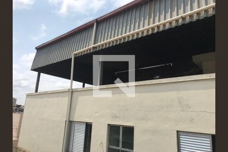 Casa para alugar com 3 quartos, 270m² em Carlos Prates, Belo Horizonte