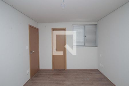 Apartamento à venda com 3 quartos, 180m² em Caiçaras, Belo Horizonte