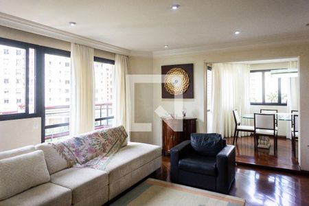 Sala de Estar de apartamento à venda com 3 quartos, 168m² em Tatuapé, São Paulo