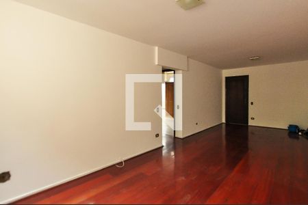 Sala de apartamento para alugar com 3 quartos, 116m² em Cerqueira César, São Paulo