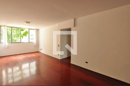 Sala de apartamento para alugar com 3 quartos, 116m² em Cerqueira César, São Paulo