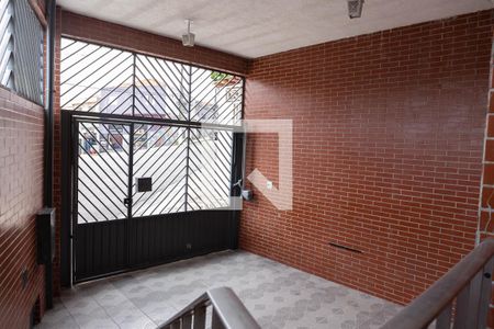 Casa à venda com 225m², 5 quartos e 1 vaga Casa à venda com 225m², 5 quartos e 1 vagaGaragem