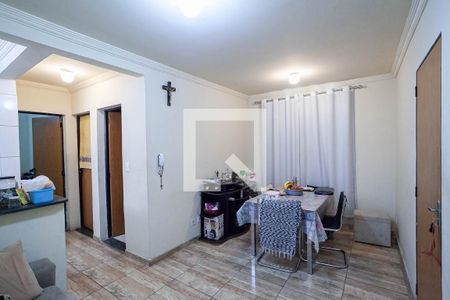 Sala  de apartamento à venda com 2 quartos, 55m² em São Tomaz, Belo Horizonte