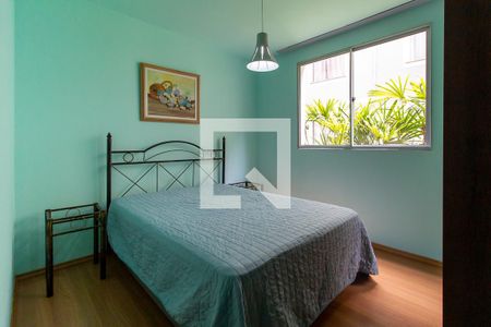 Quarto 2 de apartamento para alugar com 2 quartos, 50m² em Vila Ina, São José dos Pinhais