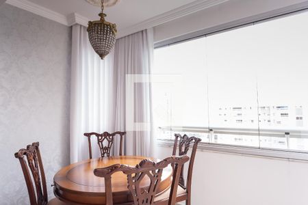 Sala de apartamento para alugar com 2 quartos, 80m² em Vila da Serra, Nova Lima