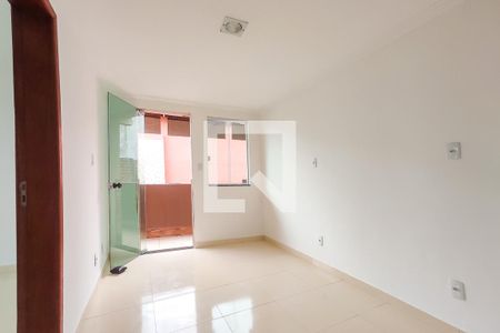 Sala de apartamento para alugar com 2 quartos, 60m² em Macaúbas, Salvador