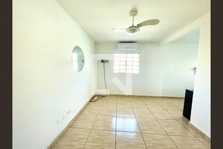 Sala de casa para alugar com 2 quartos, 70m² em Vila Anglo Brasileira, São Paulo