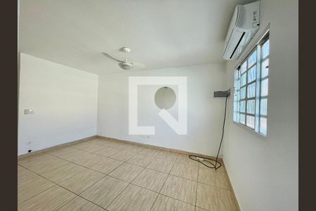 Sala de casa para alugar com 2 quartos, 70m² em Vila Anglo Brasileira, São Paulo