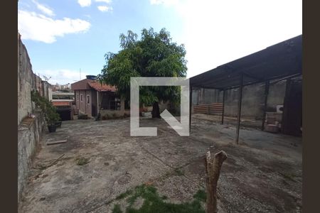 Casa à venda com 3 quartos, 120m² em Água Branca, Contagem