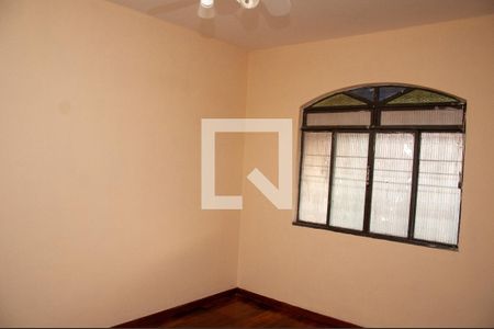 Quarto 1 de casa à venda com 2 quartos, 326m² em Tropical, Contagem