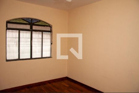 Quarto 1 de casa à venda com 2 quartos, 326m² em Tropical, Contagem