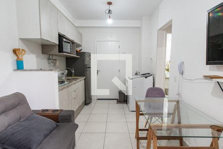 Sala/cozinha de apartamento para alugar com 2 quartos, 38m² em Cambuci, São Paulo