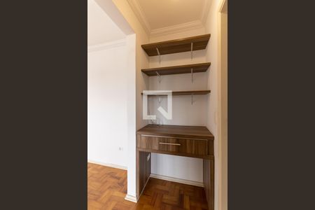 Corredor de apartamento à venda com 1 quarto, 40m² em Vila Brasílio Machado, São Paulo
