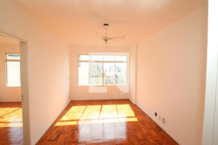 Sala de apartamento para alugar com 1 quarto, 50m² em Centro Histórico, Porto Alegre