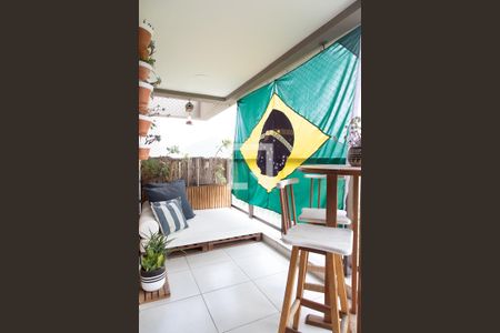 Varanda de apartamento à venda com 4 quartos, 121m² em Recreio dos Bandeirantes, Rio de Janeiro