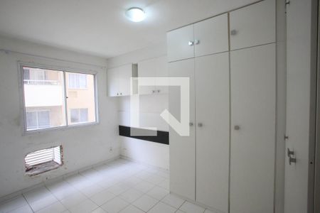 Quarto 1 de apartamento à venda com 2 quartos, 55m² em Taquara, Rio de Janeiro