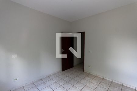 Suite de casa para alugar com 2 quartos, 100m² em Jardim Santa Adélia, São Paulo