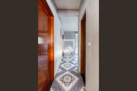 Corredor de casa para alugar com 2 quartos, 70m² em Jardim Santana, São Paulo