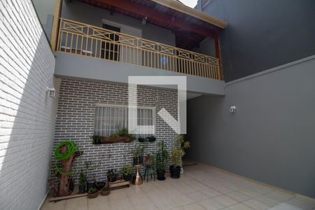 Garagem de casa para alugar com 5 quartos, 170m² em Jardim Novo Santo Amaro, São Paulo