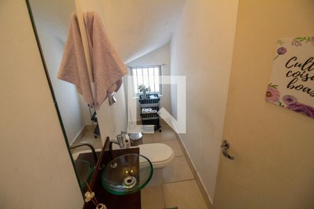 lavabo de casa para alugar com 5 quartos, 170m² em Jardim Novo Santo Amaro, São Paulo