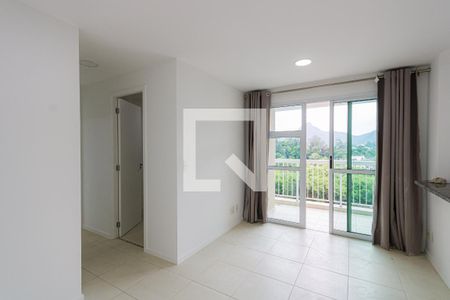 Sala de apartamento para alugar com 2 quartos, 55m² em Recreio dos Bandeirantes, Rio de Janeiro