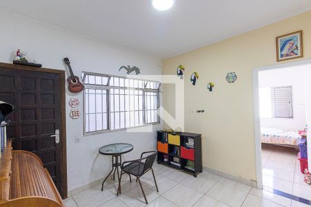 Sala 1 de casa à venda com 4 quartos, 150m² em Vila Salete, São Paulo