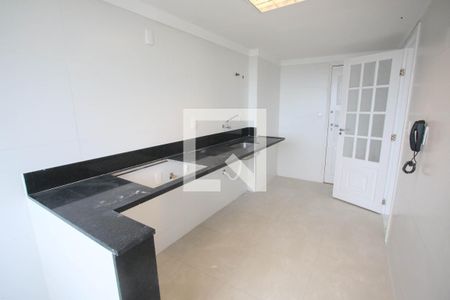 Apartamento à venda com 175m², 4 quartos e 1 vaga Apartamento à venda com 175m², 4 quartos e 1 vagaCcozinha